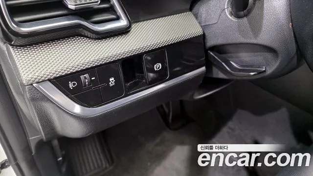 Kia Sportage Sportage 5-е поколение Дизель 2.0 2WD — Фото автомобиля 15