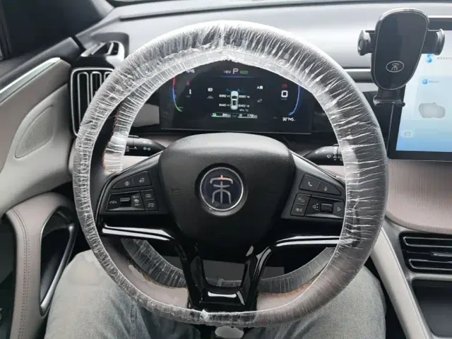 BYD Song Pro — Фото автомобиля 10