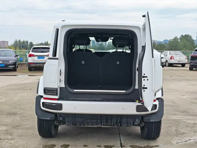 iCAR V23 — Фото автомобиля 13