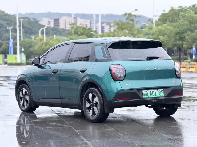 GAC Aion UT — Фото автомобиля 6