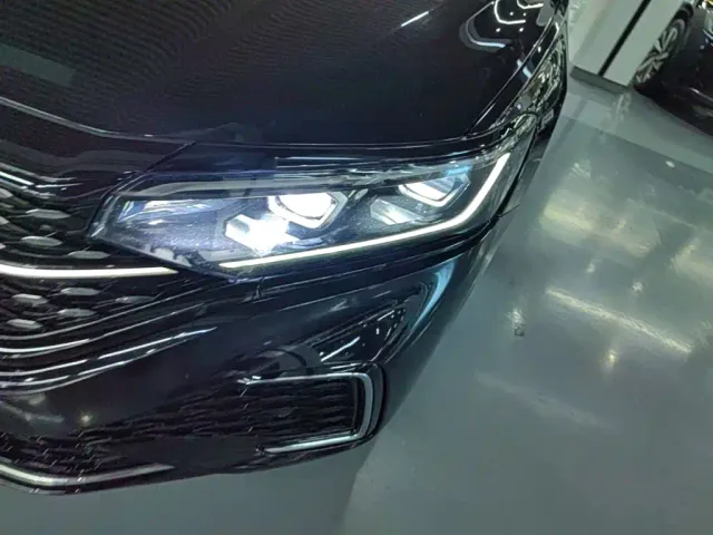 Volkswagen Passat — Фото автомобиля 23