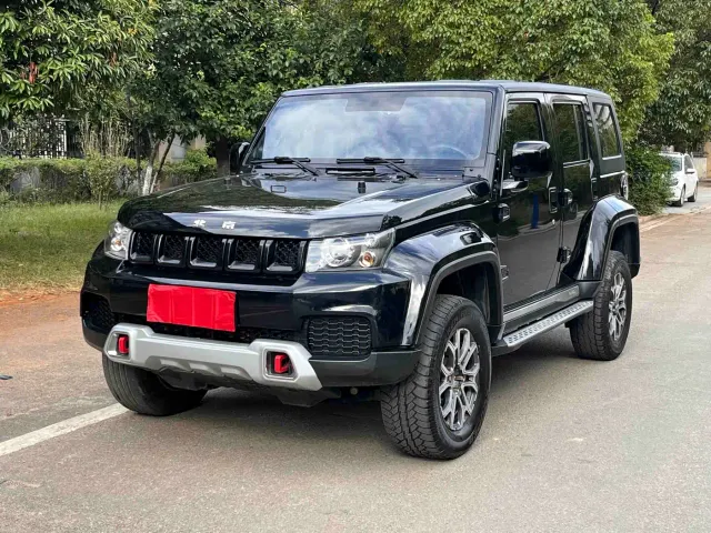 Фотография автомобиля — BAIC BJ40