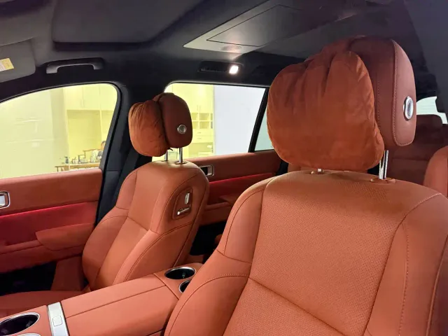 Li Auto L9 — Фото автомобиля 12