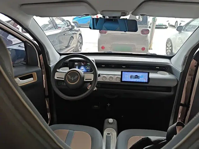 Wuling Hongguang Mini EV — Фото автомобиля 5