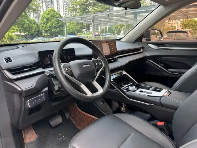 Haval H6 — Фото автомобиля 9