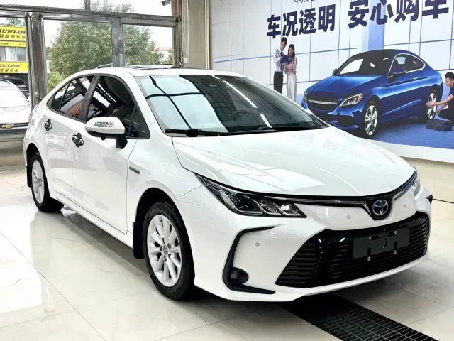Toyota Corolla — Фото автомобиля 3