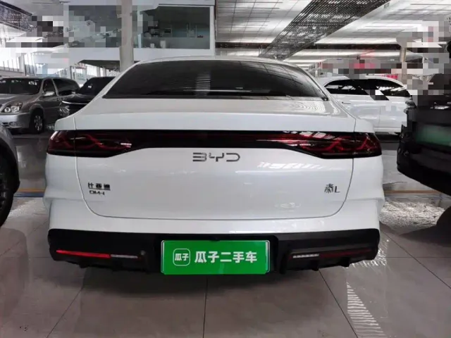 BYD Qin L — Фото автомобиля 5