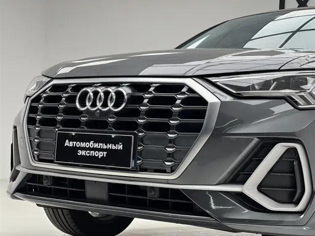 Audi Q3 — Фото автомобиля 5