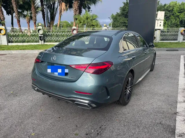 Mercedes-Benz C-Class — Фото автомобиля 6
