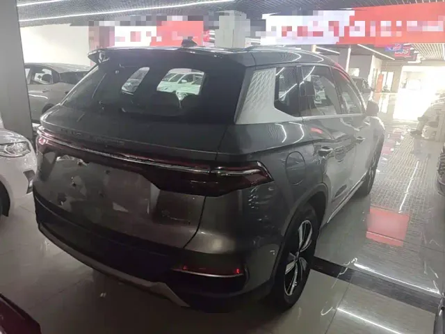 BYD Song Pro — Фото автомобиля 6
