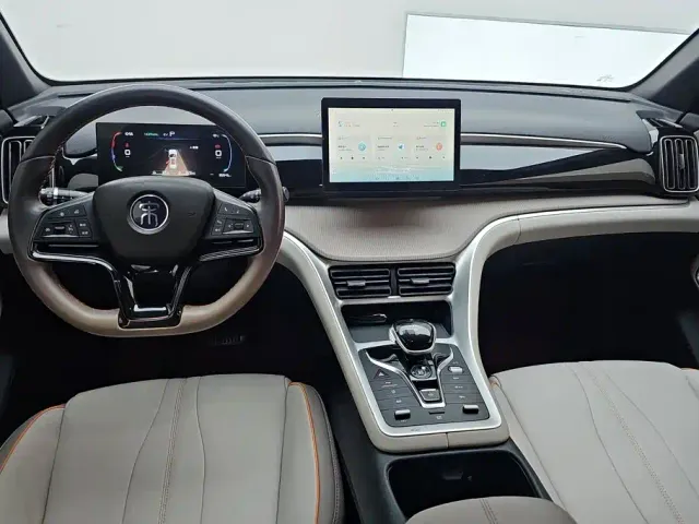 BYD Song Pro — Фото автомобиля 12