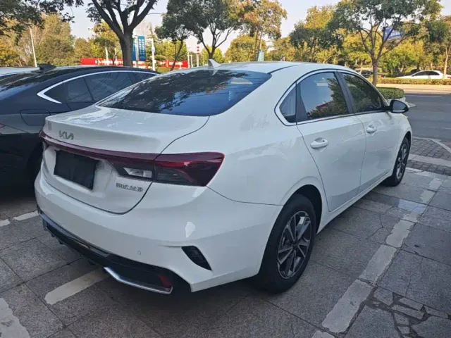 Kia K3 — Фото автомобиля 6