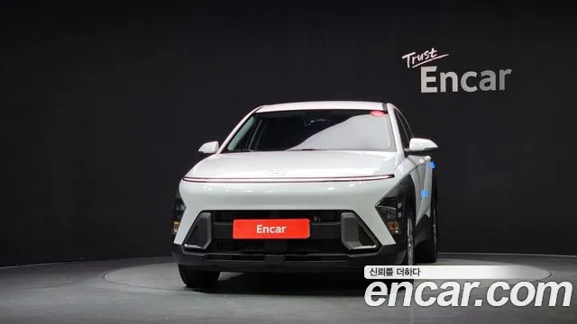 Hyundai Kona SX2 — Фото автомобиля 3