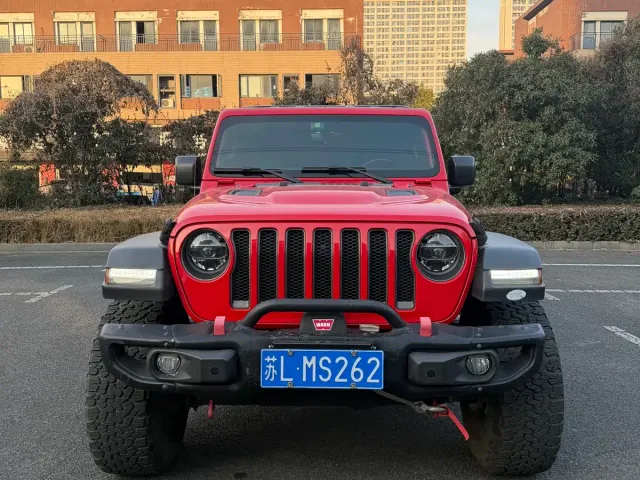 Jeep Wrangler — Фото автомобиля 2