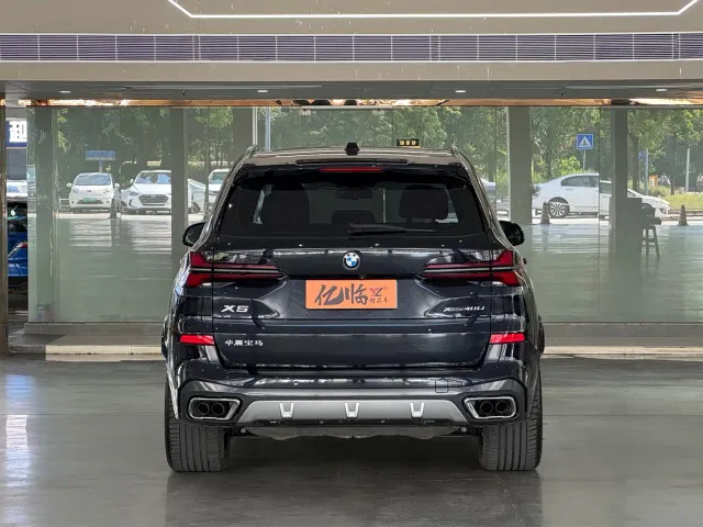 BMW X5 — Фото автомобиля 14