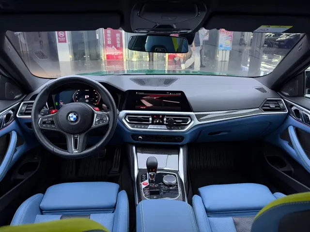 BMW M4 — Фото автомобиля 21