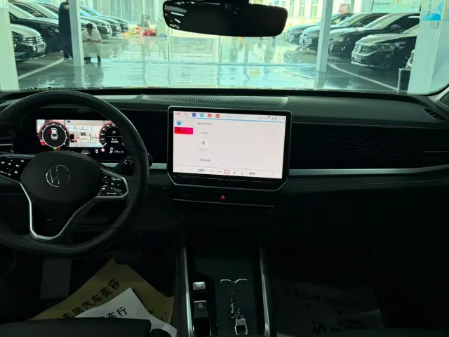 Volkswagen Passat — Фото автомобиля 11