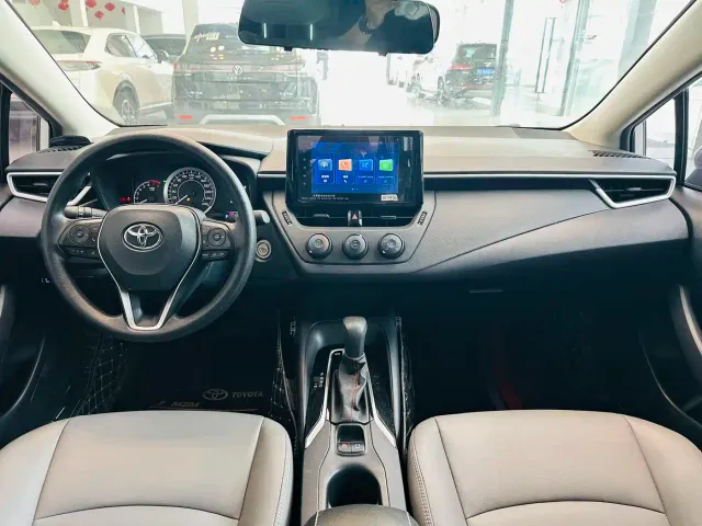 Toyota Corolla — Фото автомобиля 11
