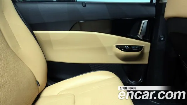 Kia Canival Carnival 4 поколение Бензин 9 мест Noblesse — Фото автомобиля 25