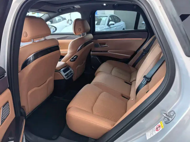 BYD Han L — Фото автомобиля 4