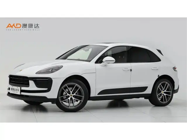 Фотография автомобиля — Porsche Macan