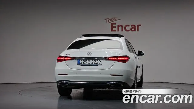 Mercedes-Benz C-Class W206 — Фото автомобиля 3
