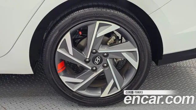 Hyundai Avante — Фото автомобиля 6