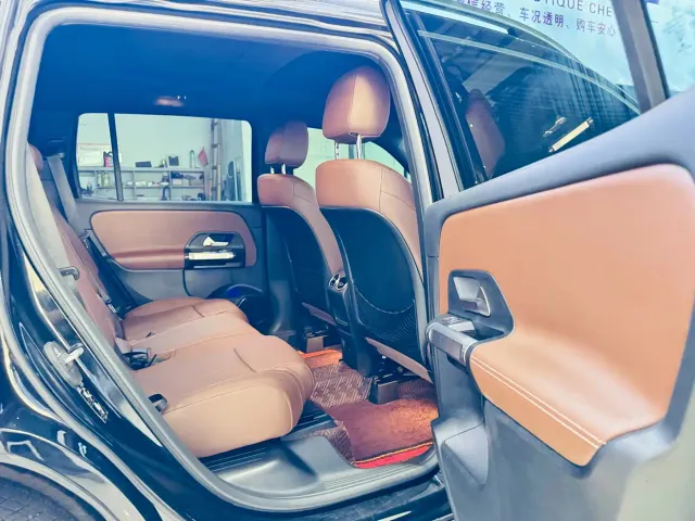 Mercedes-Benz GLB-Class — Фото автомобиля 8