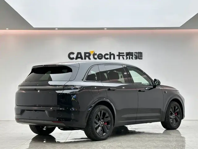 Li Auto L7 — Фото автомобиля 5