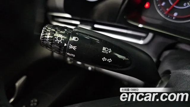 Hyundai AVANTE Avante (CN7) — Фото автомобиля 18