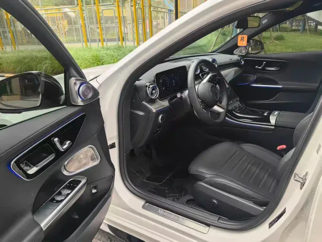 Mercedes-Benz C-Class — Фото автомобиля 9