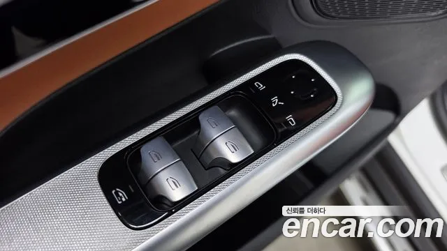 Mercedes-Benz GLC-Class — Фото автомобиля 29