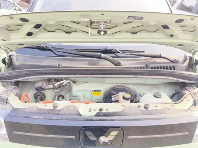 Wuling Hongguang Mini EV — Фото автомобиля 3