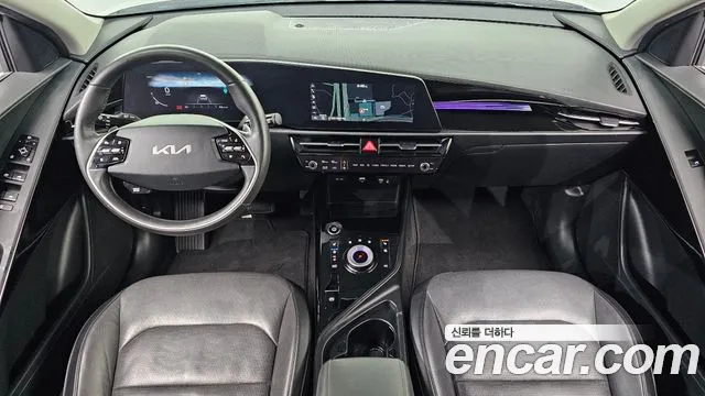 Kia Niro — Фото автомобиля 7