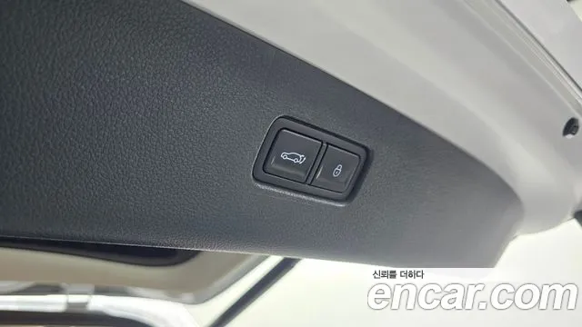 Genesis GV80 — Фото автомобиля 25