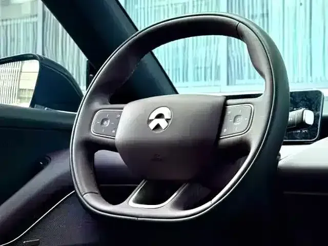Nio ET5 Touring — Фото автомобиля 6