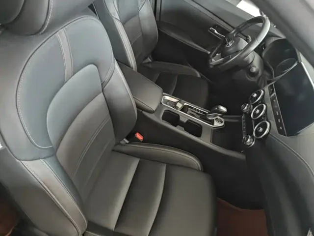 Nissan Sylphy — Фото автомобиля 24