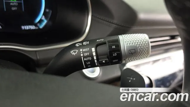 Genesis GV80 — Фото автомобиля 28