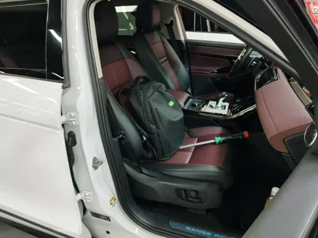 Land Rover Range Rover Evoque — Фото автомобиля 24