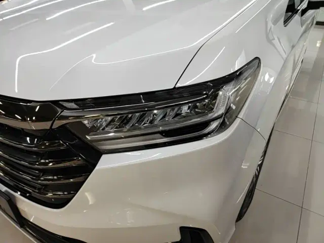 Honda Odyssey 2024 2.0L e:HEV Sharp·Comfort Edition — Фото автомобиля 23