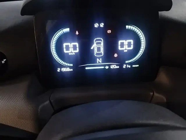 Leapmotor T03 — Фото автомобиля 11
