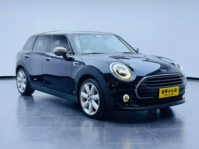 MINI Clubman — Фото автомобиля 3
