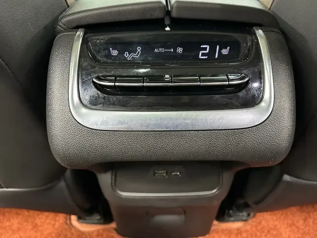 Buick Enclave — Фото автомобиля 9