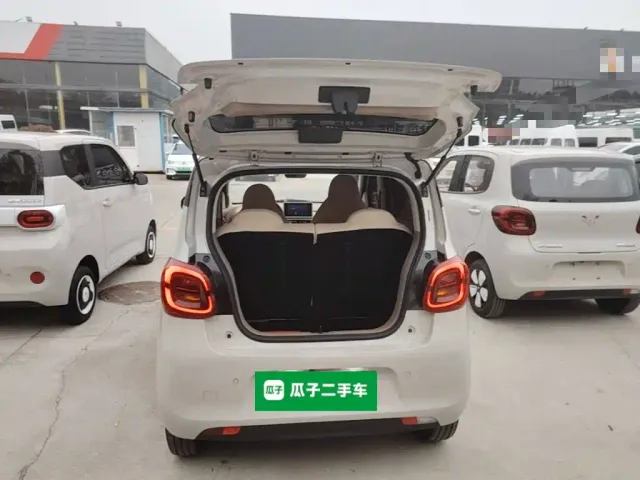 Wuling Hongguang Mini EV — Фото автомобиля 18