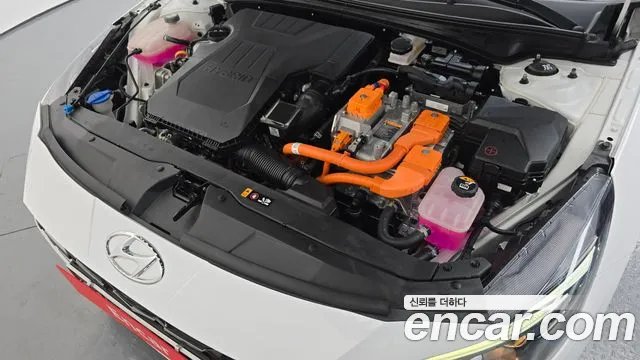 Hyundai Avante CN7 — Фото автомобиля 9