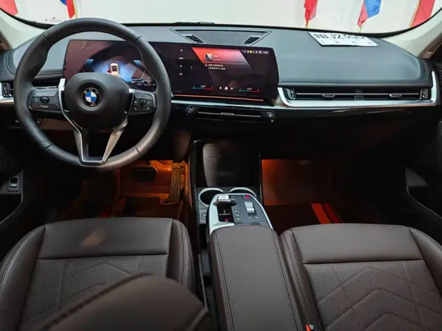 BMW X1 — Фото автомобиля 15
