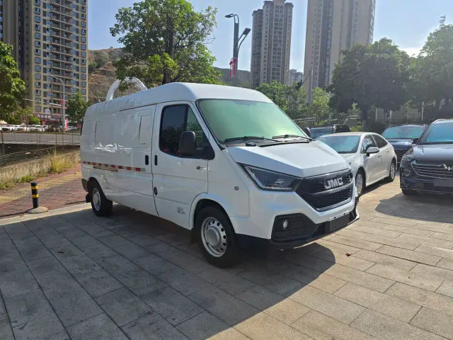 JMC Tesun — Фото автомобиля 3
