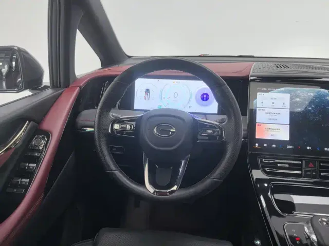 GAC Trumpchi M8 — Фото автомобиля 11