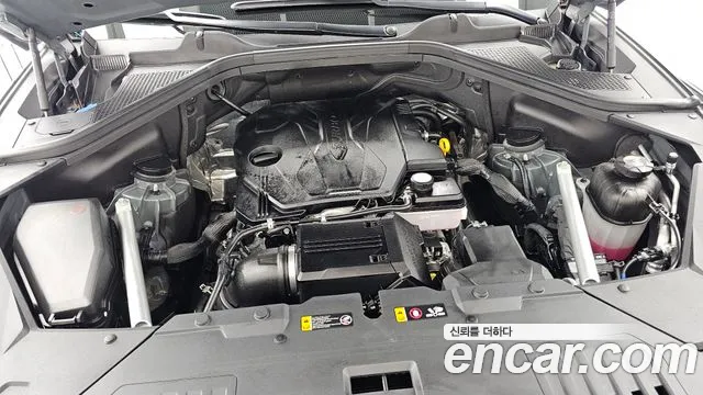 Genesis GV80 2.5T Бензин AWD — Фото автомобиля 2