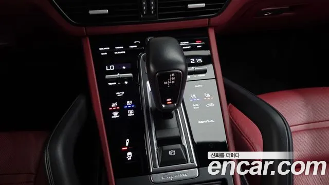 Porsche Cayenne PO536 — Фото автомобиля 12
